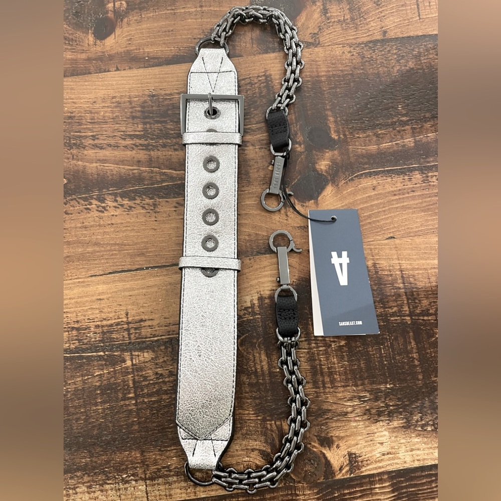 Sans Beast Starlight Chain Change strap.  Gorgeous crinkle silver